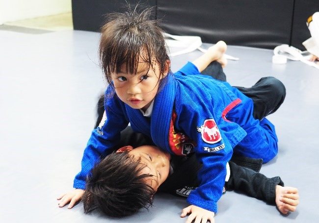 How to survive that first week back at work! 2 Kids BJJ